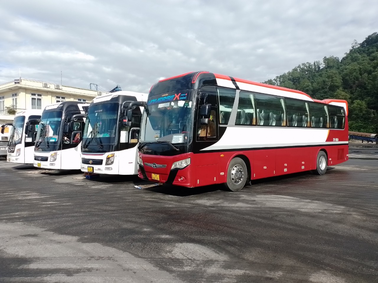 Thuê Xe 45 Chỗ Tại Huế Với Giá Rẻ