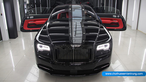 siêu xe sang Rolls-Royce Wraith Black Badge