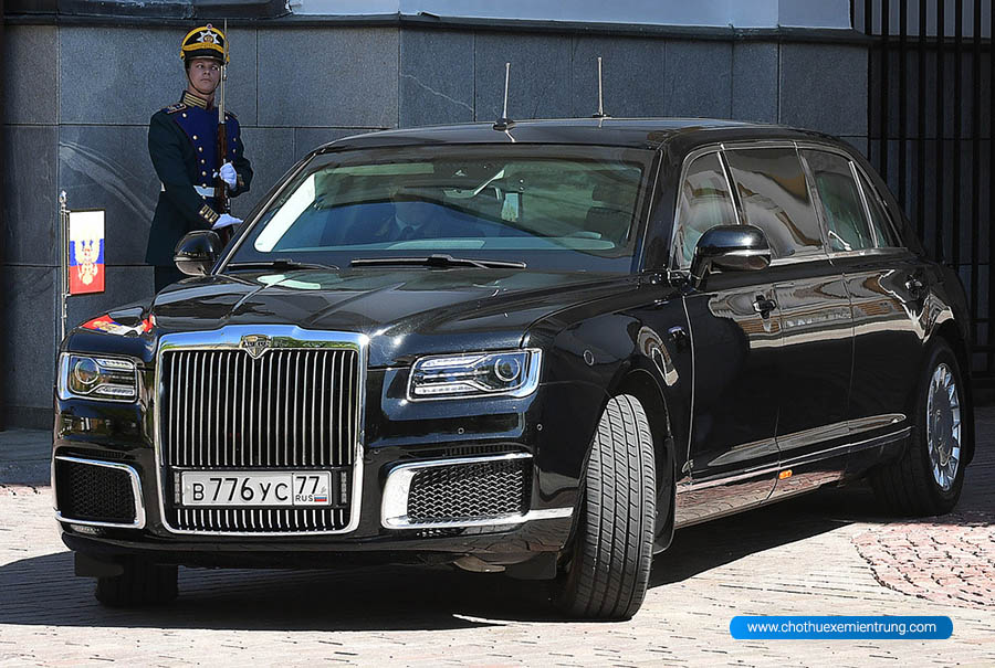 Xe limousine Cortege của ông Putin
